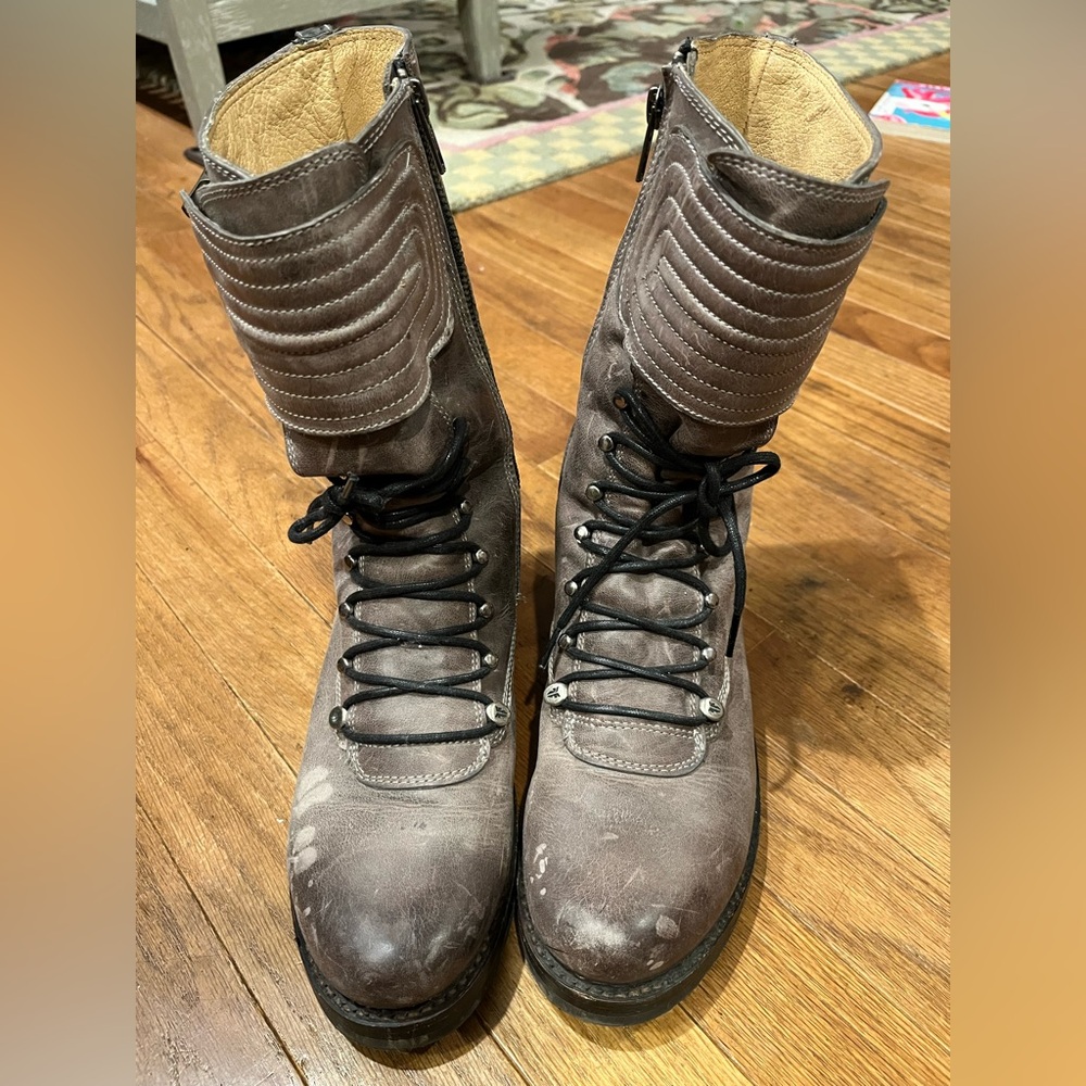 FRYE Veronica Distressed Biker Motor Cross Boots